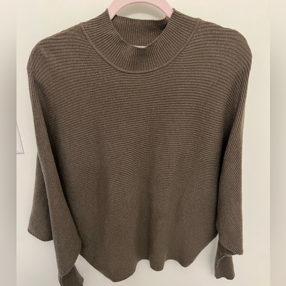 Beautiful batwing Olive sweater. The perfect fall top! - Picture 2 of 2